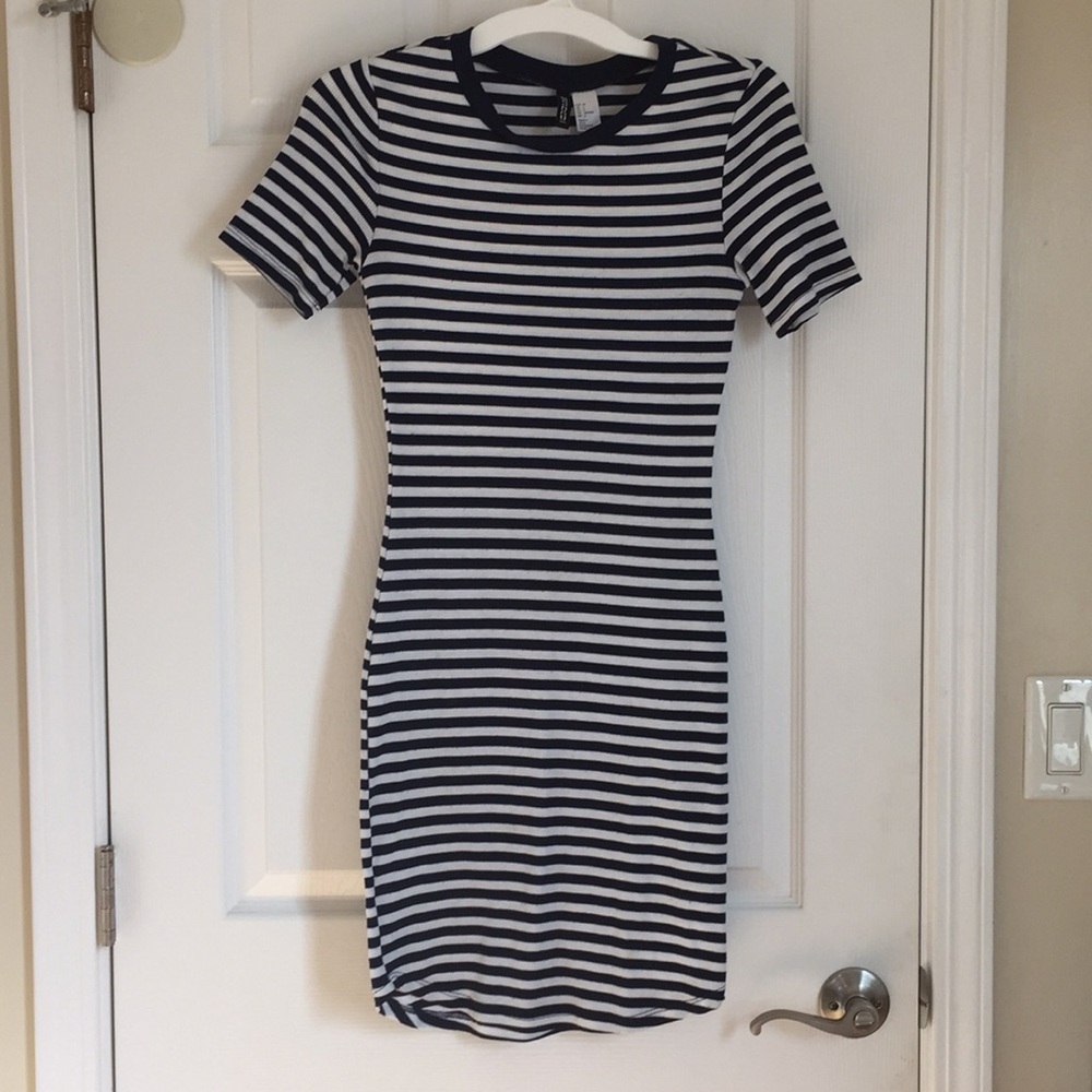 BODY CON DRESS!!